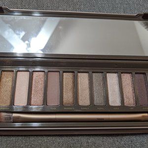 USED Urban Decay Naked 2 Palette Makeup Eyeshadow